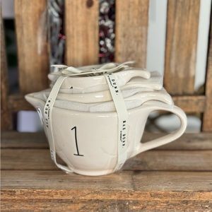 Rae Dunn Measuring cups with long handles